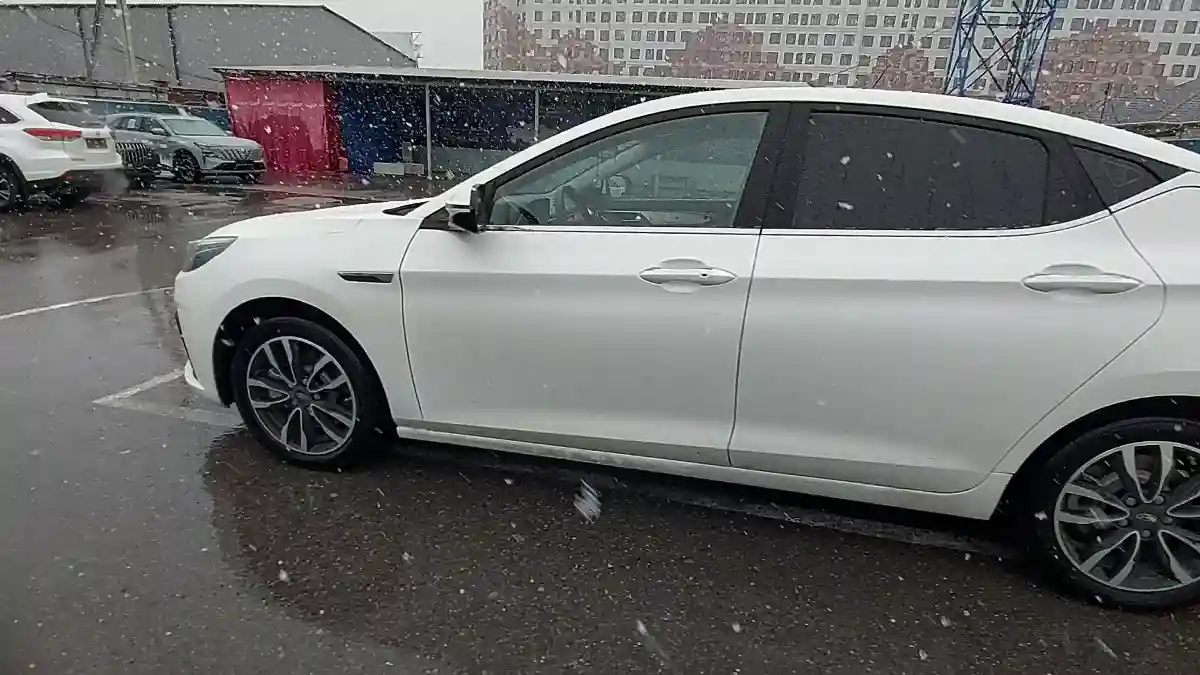 JAC J7 2023 года за 7 000 000 тг. в Шымкент