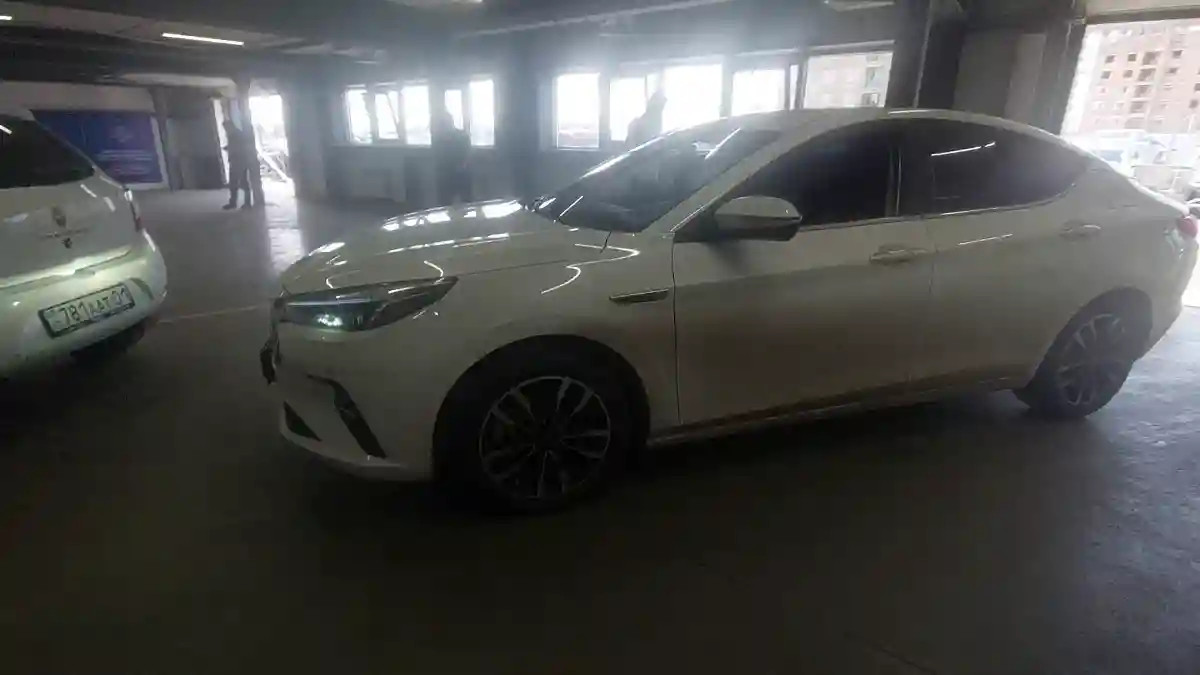JAC J7 2024 года за 8 500 000 тг. в Астана