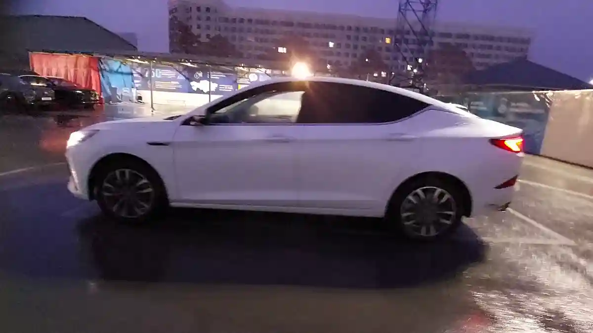 JAC J7 2024 года за 7 200 000 тг. в Шымкент