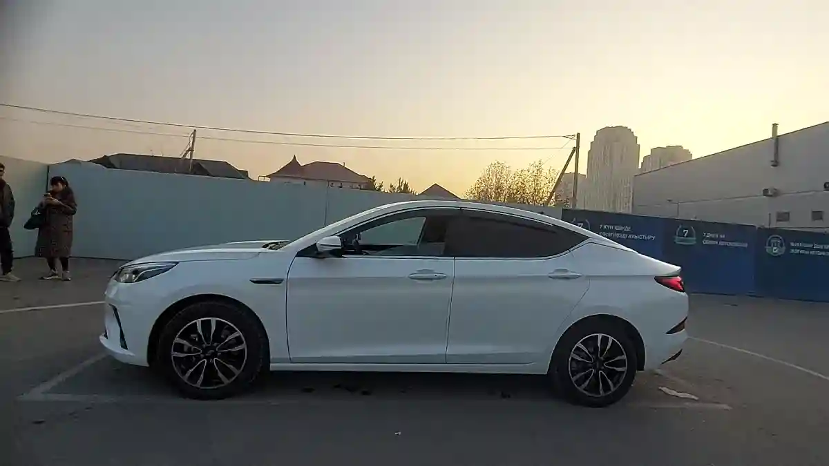 JAC J7 2024 года за 8 500 000 тг. в Шымкент