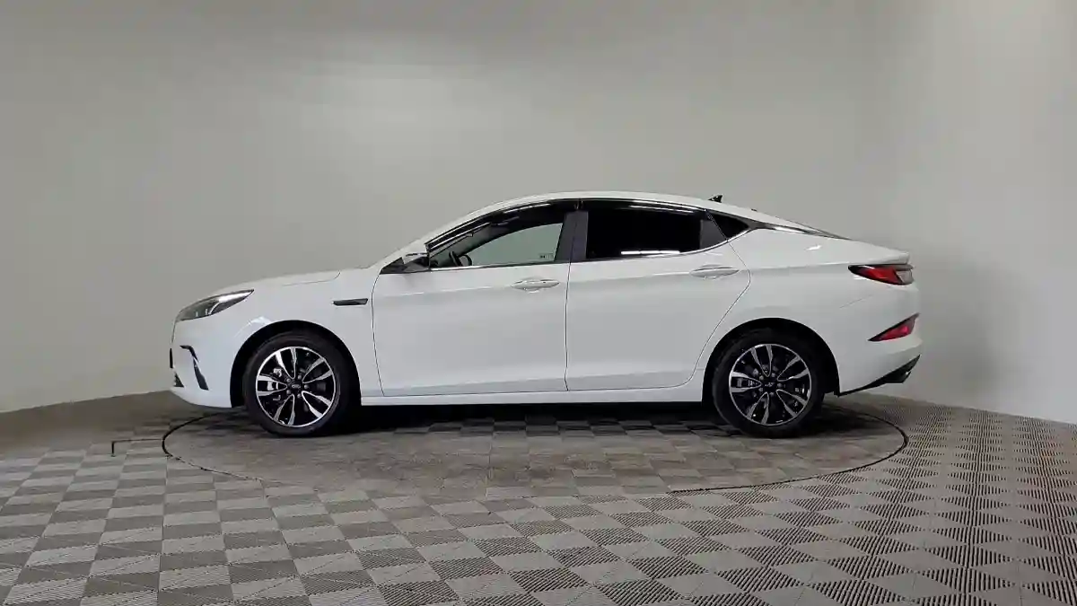 JAC J7 2024 года за 7 290 000 тг. в Алматы