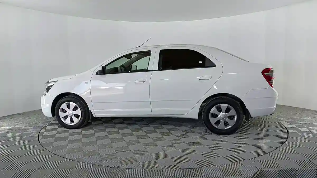 Chevrolet Cobalt 2021 года за 5 807 000 тг. в Актау