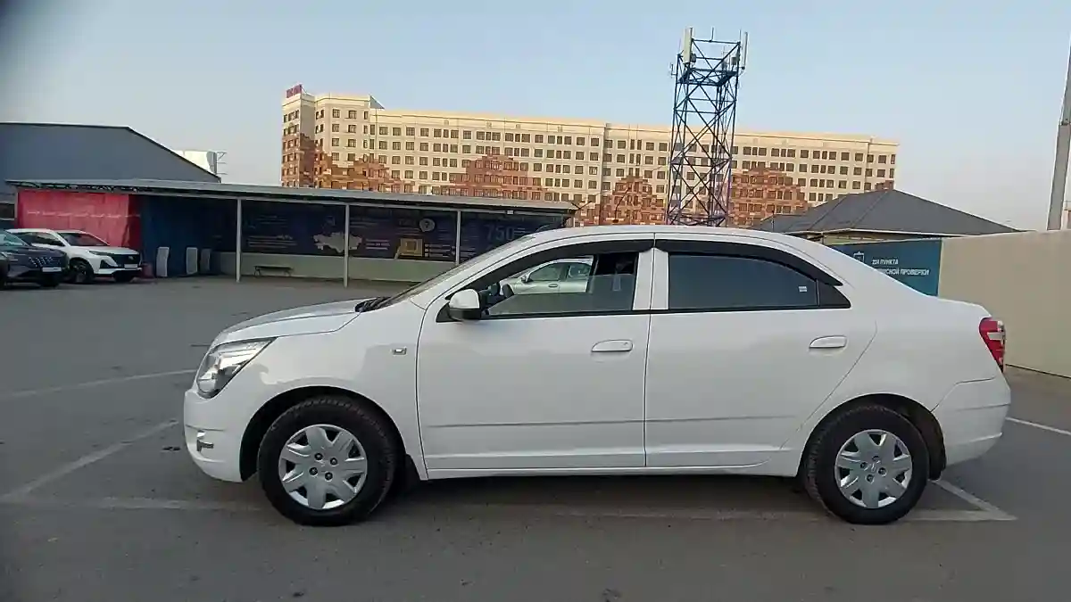 Chevrolet Cobalt 2021 года за 5 290 000 тг. в Шымкент