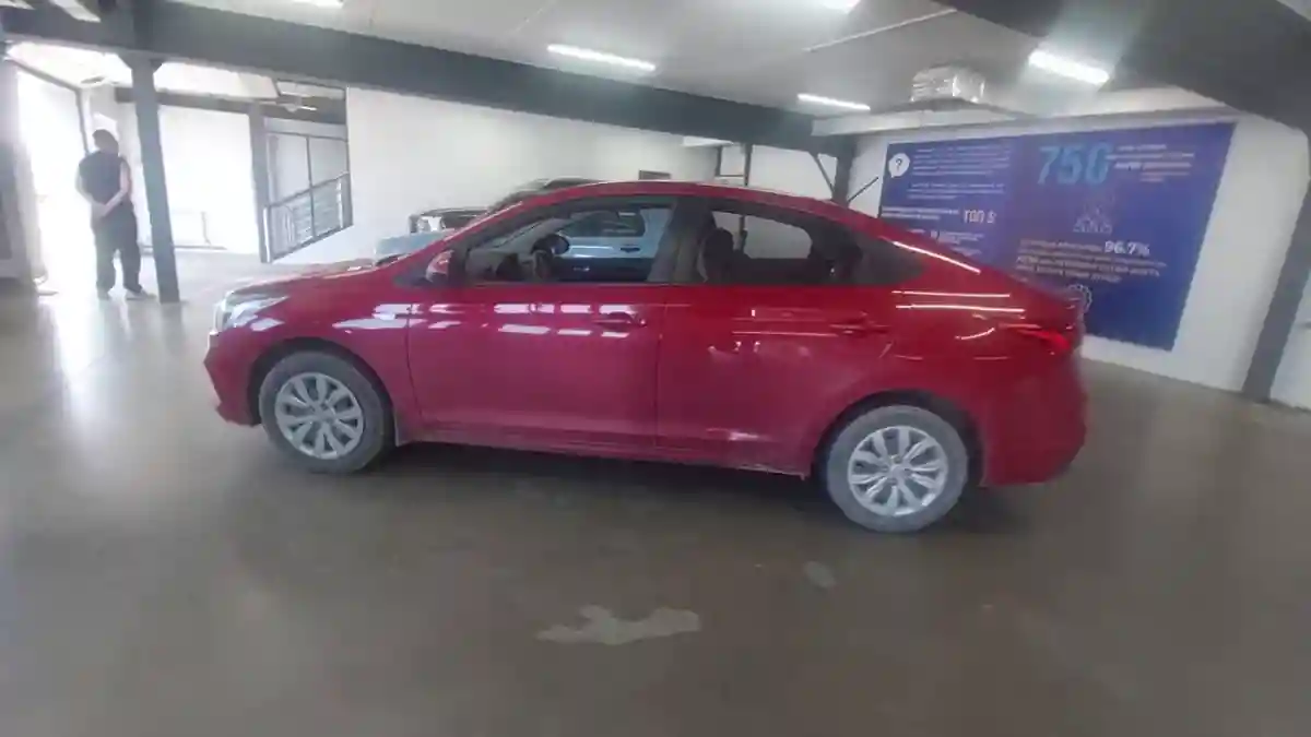Hyundai Accent 2019 года за 7 000 000 тг. в Астана