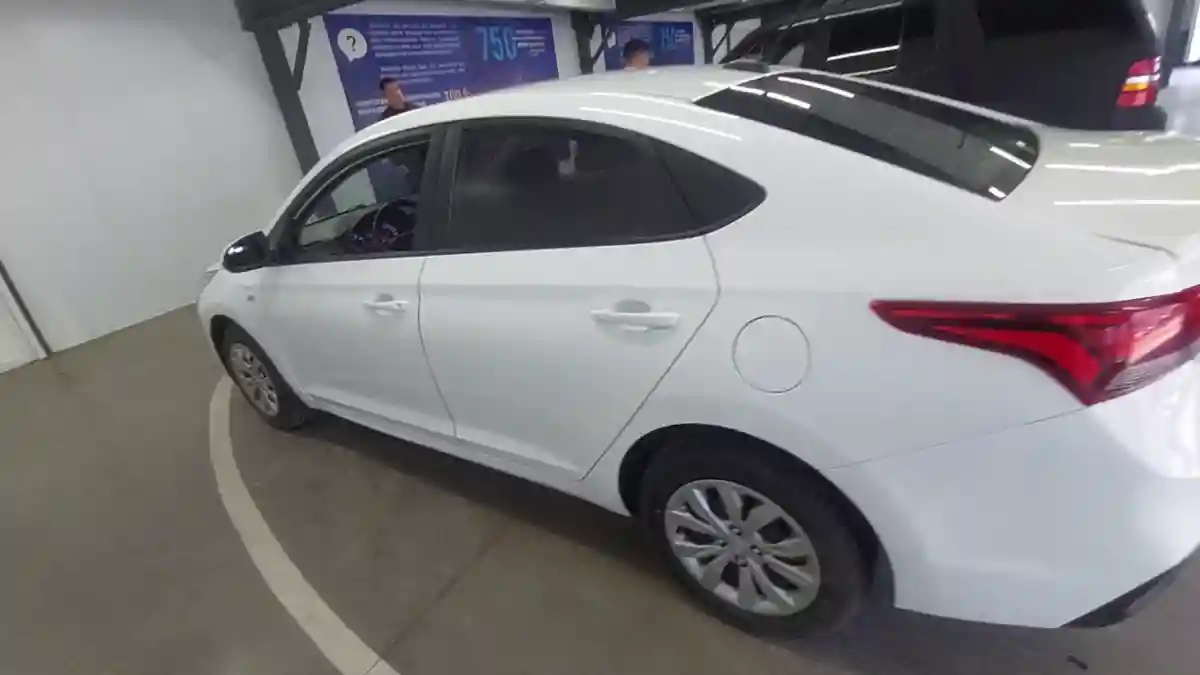 Hyundai Accent 2019 года за 7 500 000 тг. в Астана