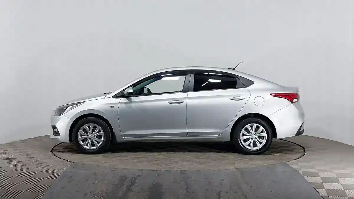 Hyundai Accent 2019 года за 7 490 000 тг. в Астана