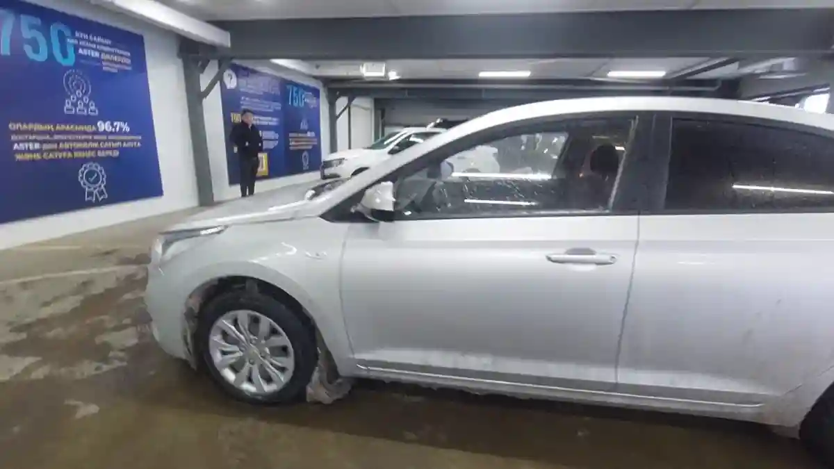 Hyundai Accent 2019 года за 7 000 000 тг. в Астана