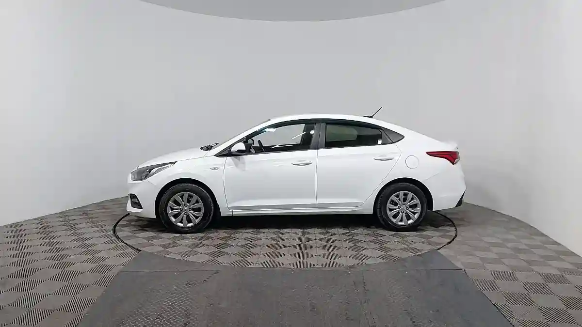 Hyundai Accent 2019 года за 7 190 000 тг. в Астана