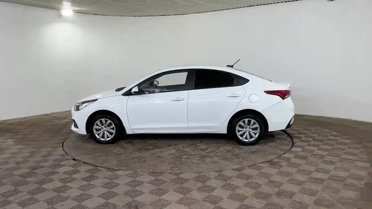 Hyundai Accent 2019 года за 7 150 000 тг. в Шымкент