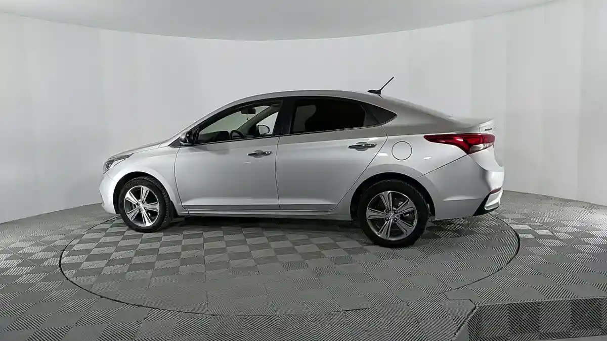 Hyundai Accent 2019 года за 8 400 000 тг. в Актау