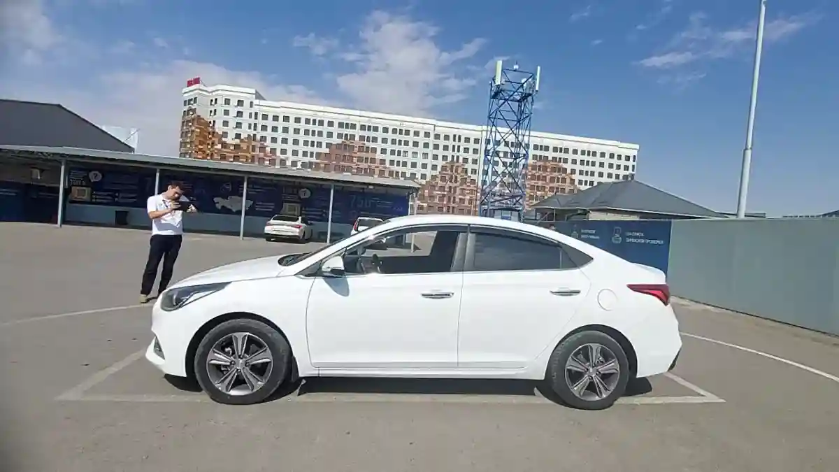 Hyundai Accent 2019 года за 8 000 000 тг. в Шымкент