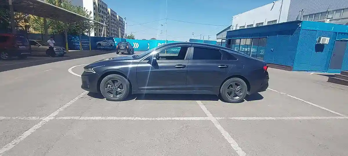 Kia K5 2021 года за 12 500 000 тг. в Алматы