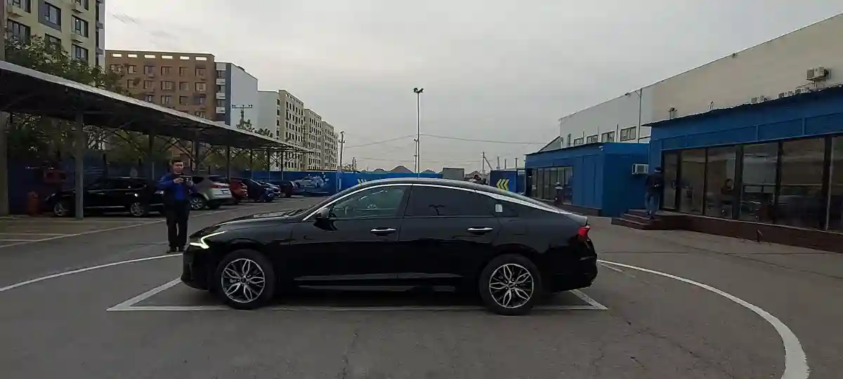 Kia K5 2021 года за 12 000 000 тг. в Алматы