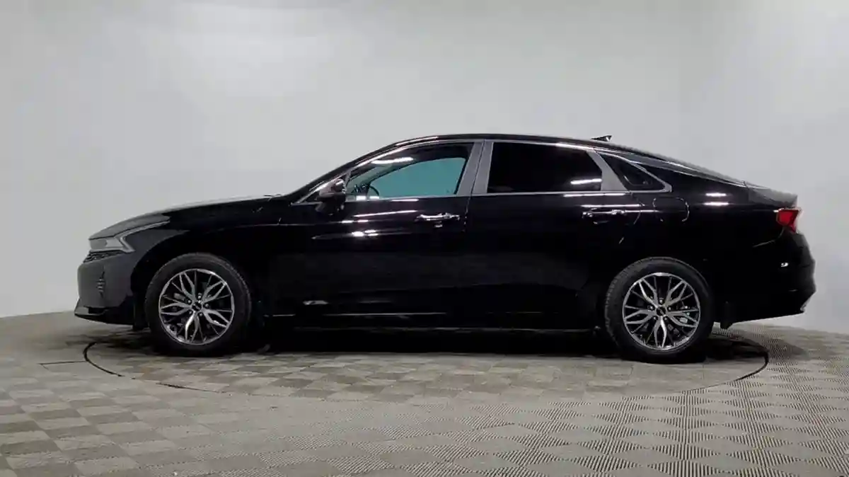Kia K5 2022 года за 12 500 000 тг. в Алматы