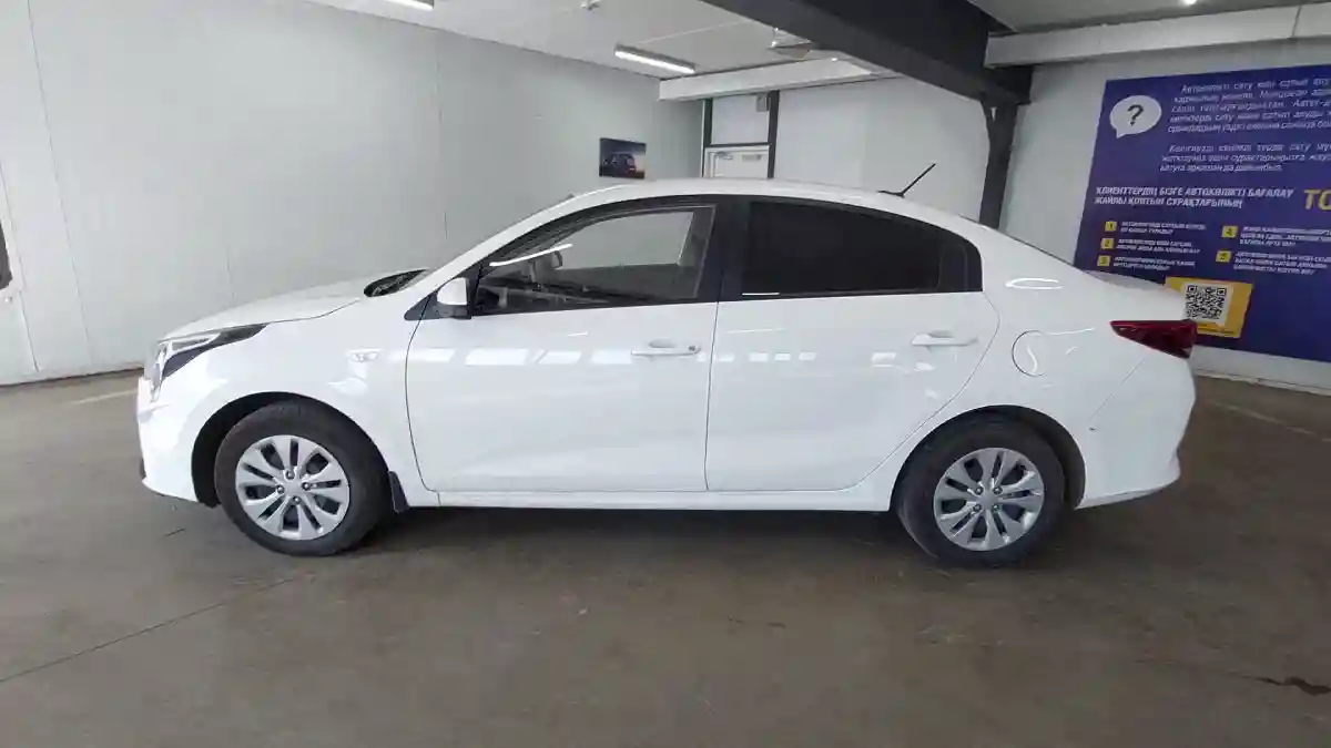 Kia Rio 2021 года за 6 500 000 тг. в Астана