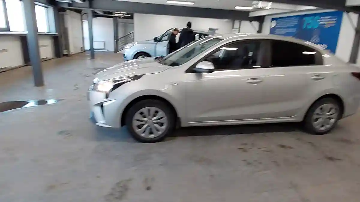 Kia Rio 2021 года за 8 000 000 тг. в Астана