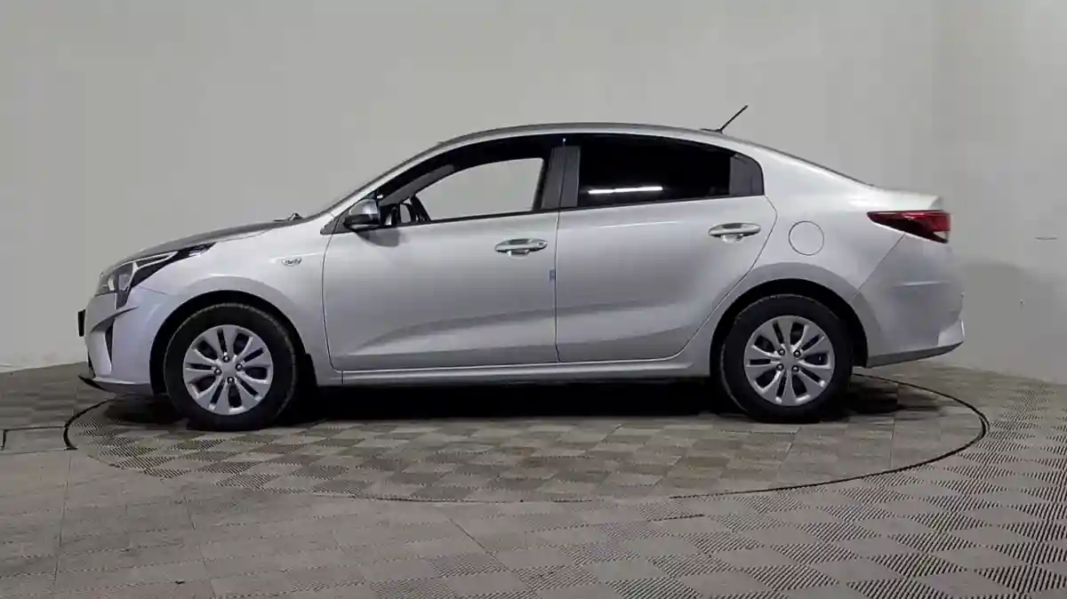 Kia Rio 2021 года за 7 990 000 тг. в Алматы