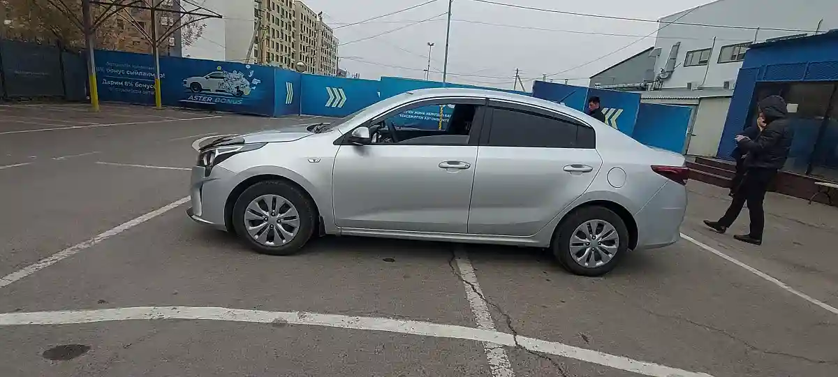 Kia Rio 2021 года за 7 500 000 тг. в Алматы