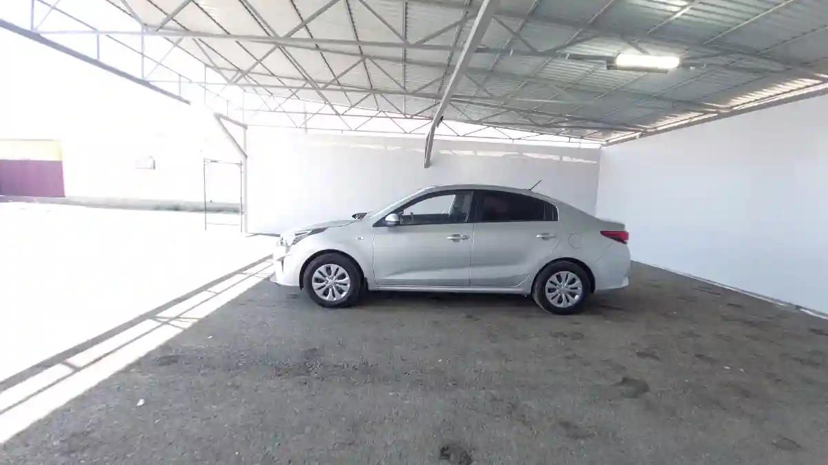 Kia Rio 2021 года за 7 800 000 тг. в Кызылорда
