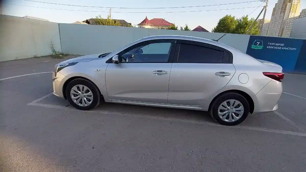 Kia Rio 2021 года за 7 800 000 тг. в Шымкент