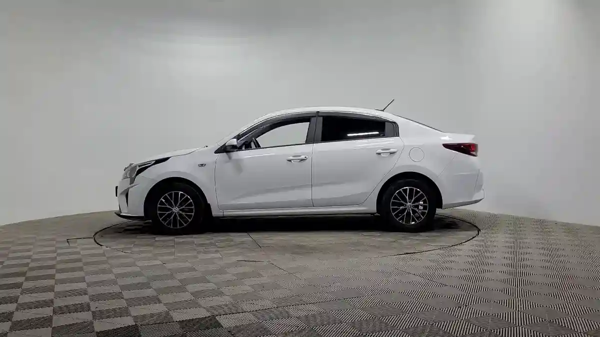 Kia Rio 2021 года за 7 700 000 тг. в Алматы