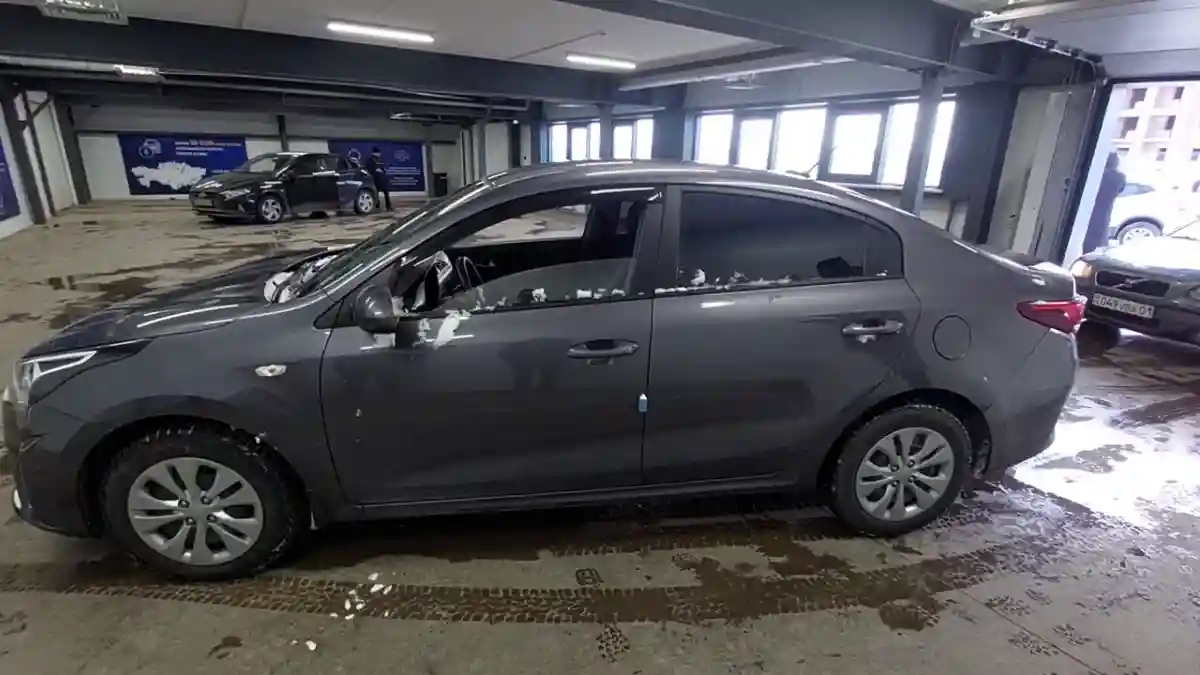 Kia Rio 2021 года за 8 000 000 тг. в Астана