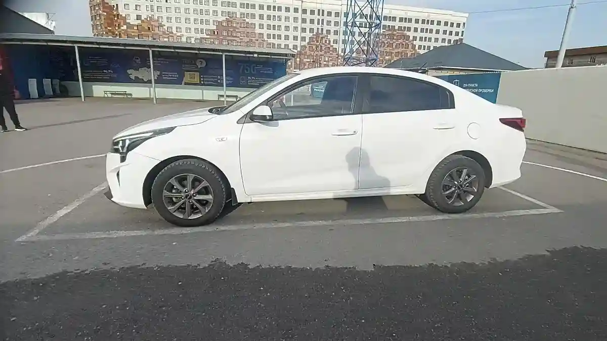 Kia Rio 2021 года за 8 200 000 тг. в Шымкент