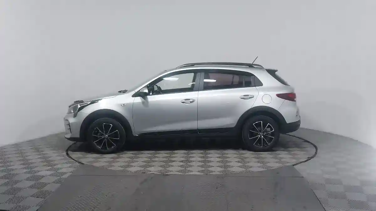 Kia Rio 2021 года за 8 690 000 тг. в Астана