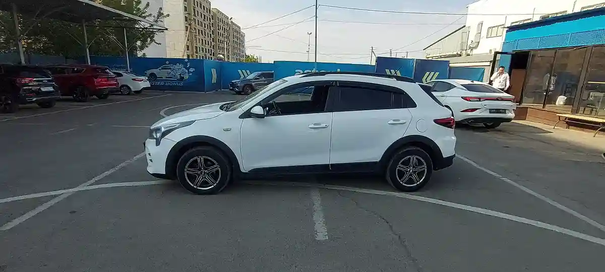 Kia Rio 2021 года за 8 700 000 тг. в Алматы