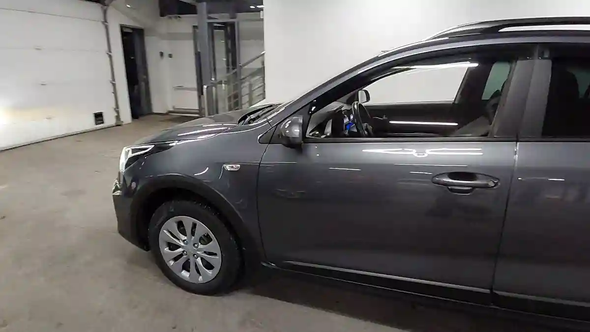 Kia Rio 2021 года за 7 990 000 тг. в Астана