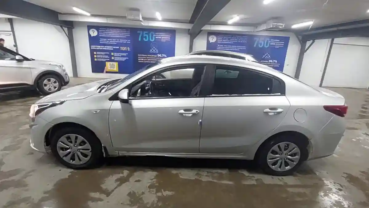 Kia Rio 2021 года за 6 800 000 тг. в Астана