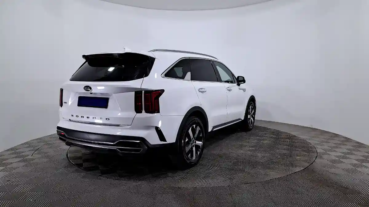 Kia Sorento 2021 года за 16 590 000 тг. в Астана