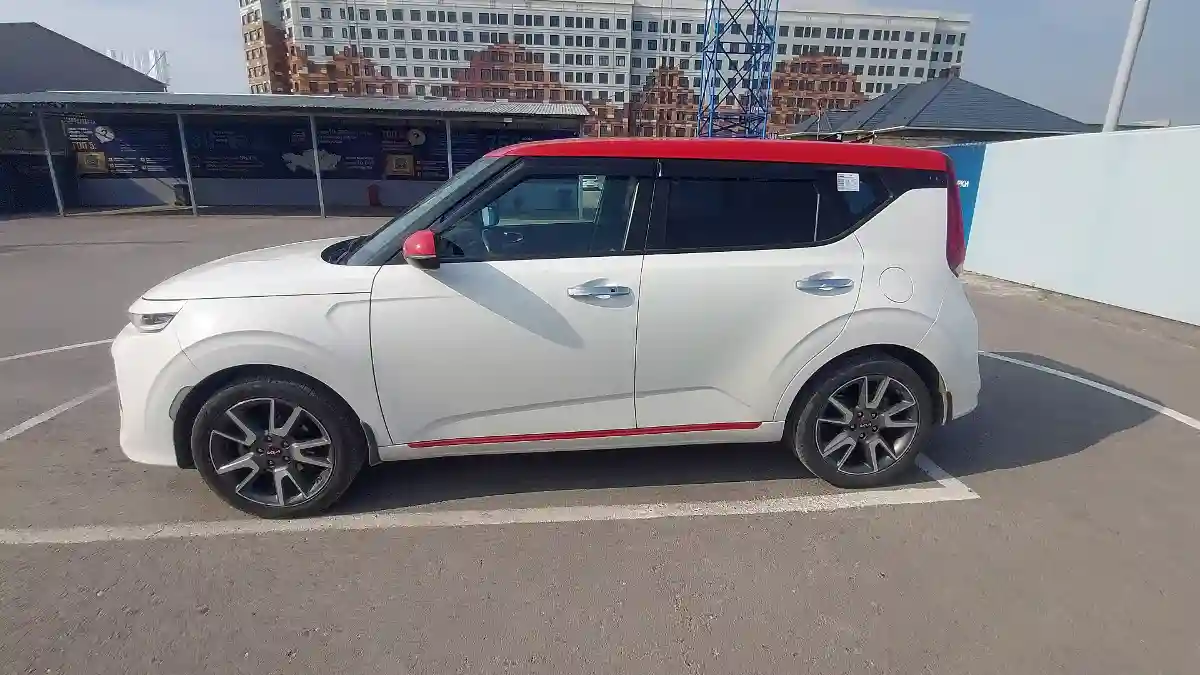 Kia Soul 2021 года за 10 000 000 тг. в Шымкент