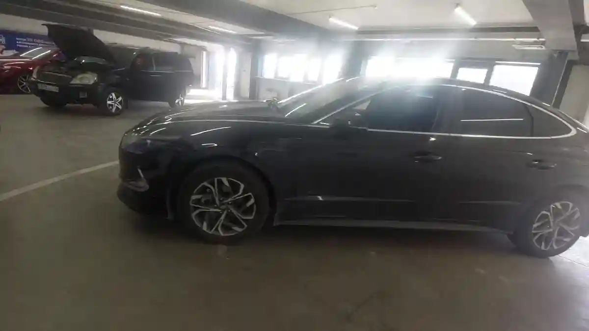 Hyundai Sonata 2020 года за 10 800 000 тг. в Астана