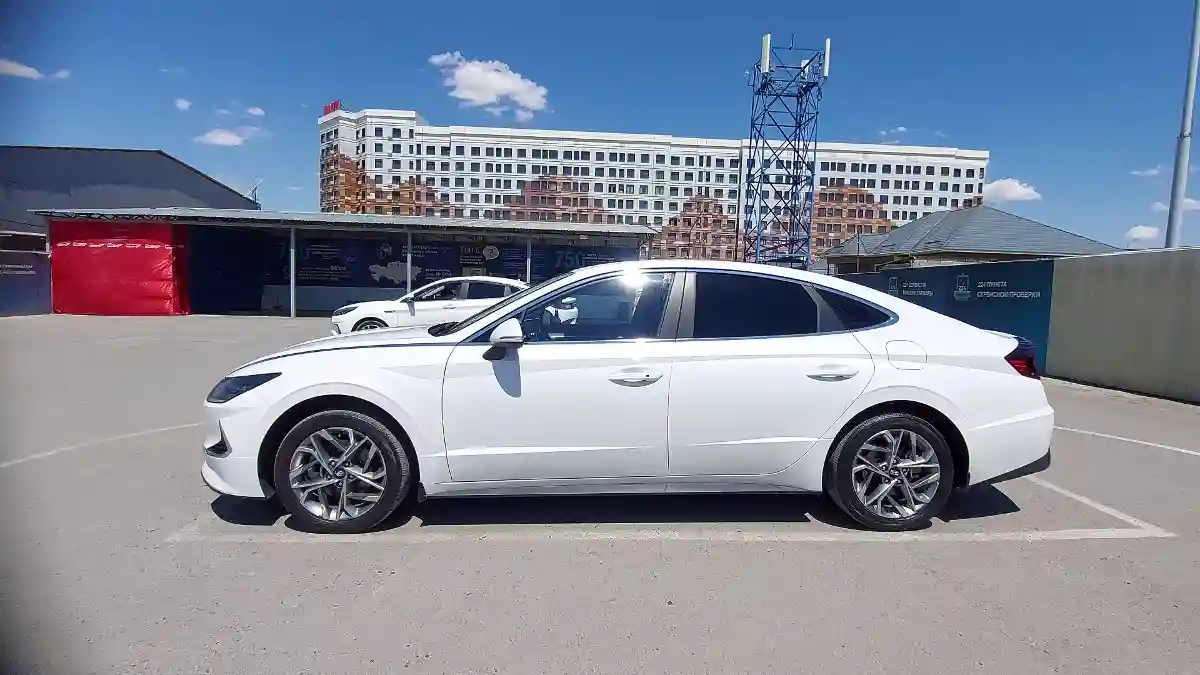 Hyundai Sonata 2020 года за 12 000 000 тг. в Шымкент