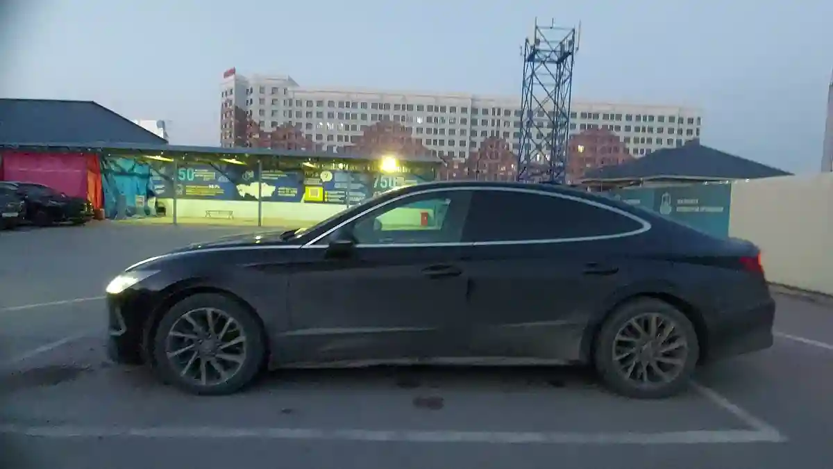 Hyundai Sonata 2020 года за 12 000 000 тг. в Шымкент