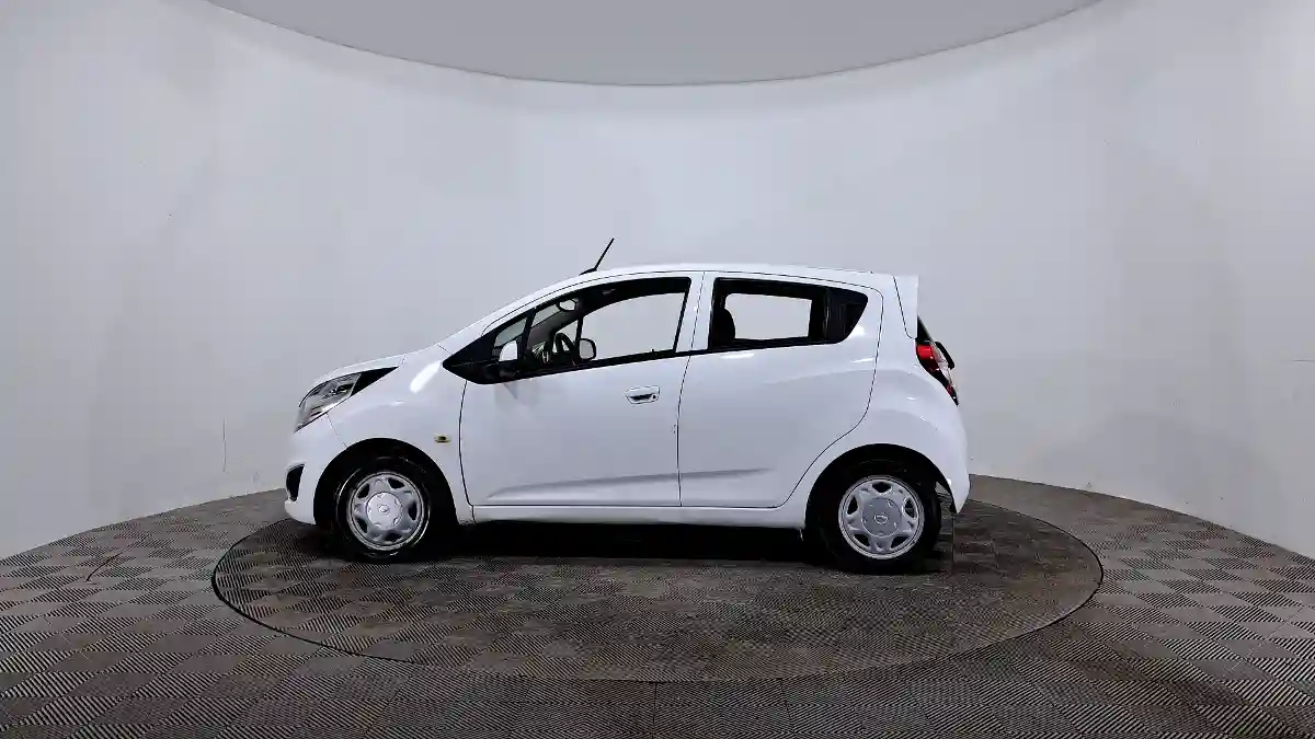 Chevrolet Spark 2021 года за 4 890 000 тг. в Астана