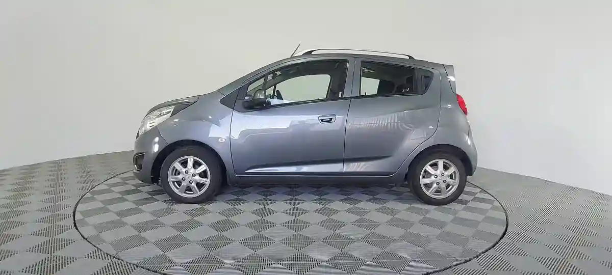 Chevrolet Spark 2022 года за 4 790 000 тг. в Атырау