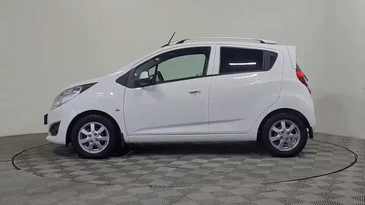 Chevrolet Spark 2022 года за 5 200 000 тг. в Алматы