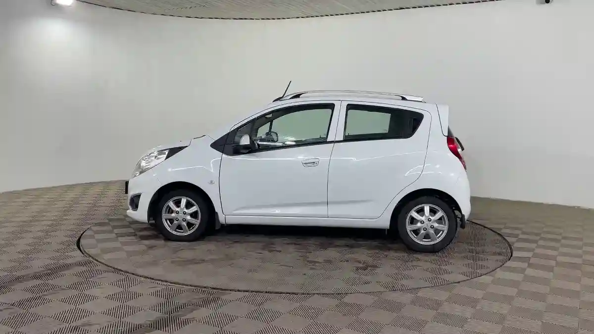 Chevrolet Spark 2022 года за 4 760 000 тг. в Шымкент