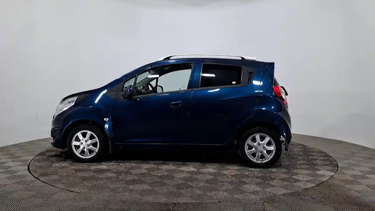 Chevrolet Spark 2023 года за 5 680 000 тг. в Астана