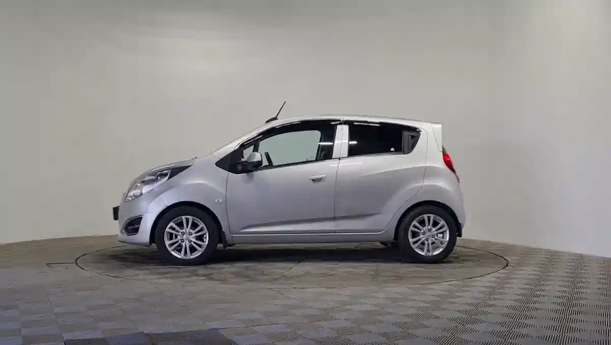 Chevrolet Spark 2023 года за 5 300 000 тг. в Алматы