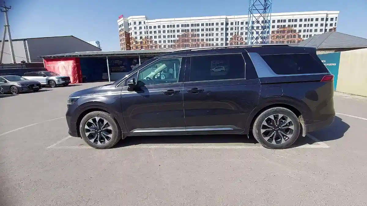Kia Carnival 2023 года за 20 000 000 тг. в Шымкент