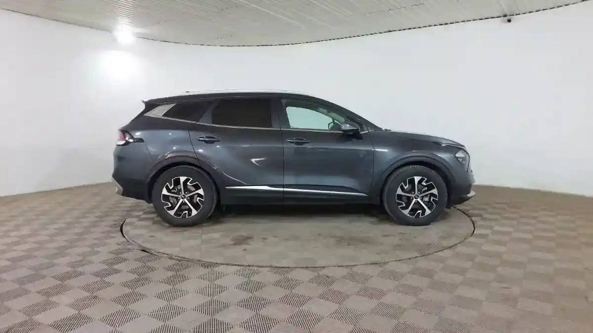 Kia Sportage 2023 года за 13 990 000 тг. в Шымкент