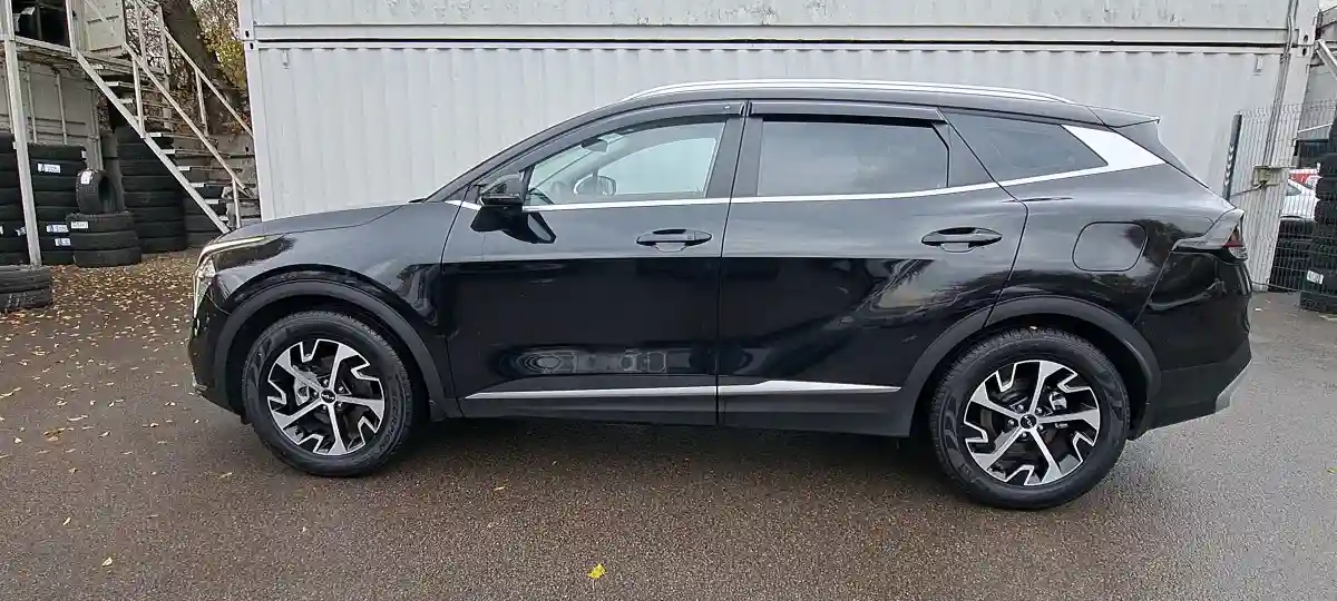 Kia Sportage 2023 года за 15 390 000 тг. в Алматы