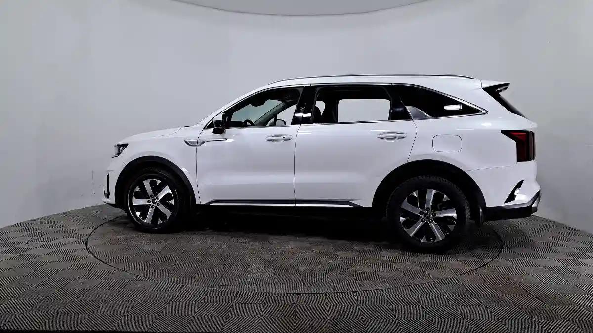 Kia Sorento 2022 года за 16 590 000 тг. в Астана