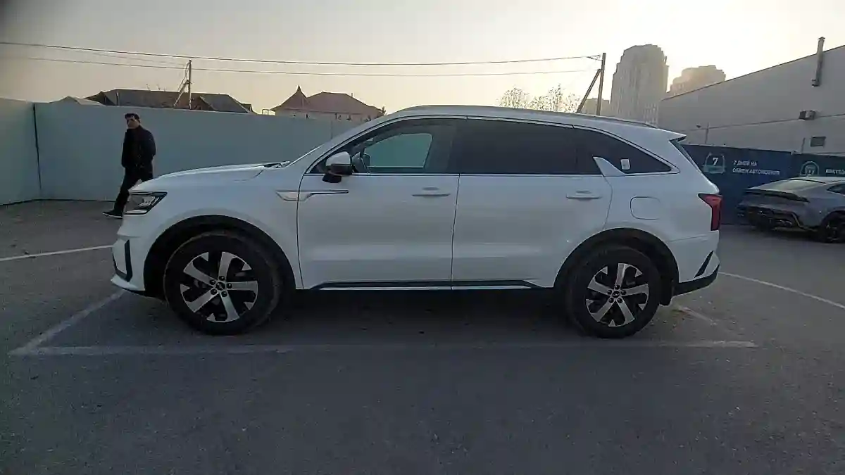 Kia Sorento 2023 года за 16 500 000 тг. в Шымкент