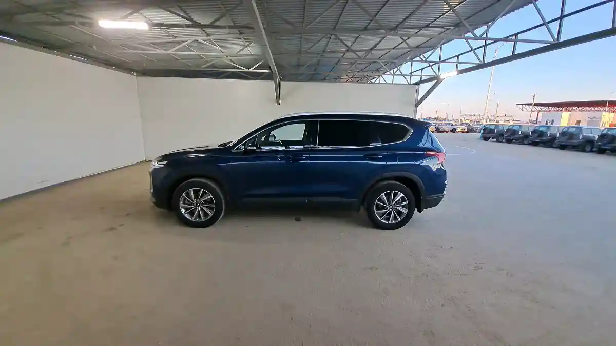 Hyundai Santa Fe 2018 года за 13 490 000 тг. в Кызылорда