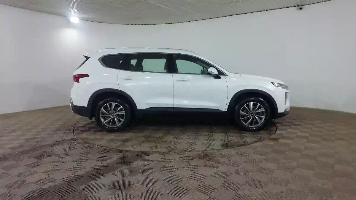 Hyundai Santa Fe 2019 года за 12 010 000 тг. в Шымкент