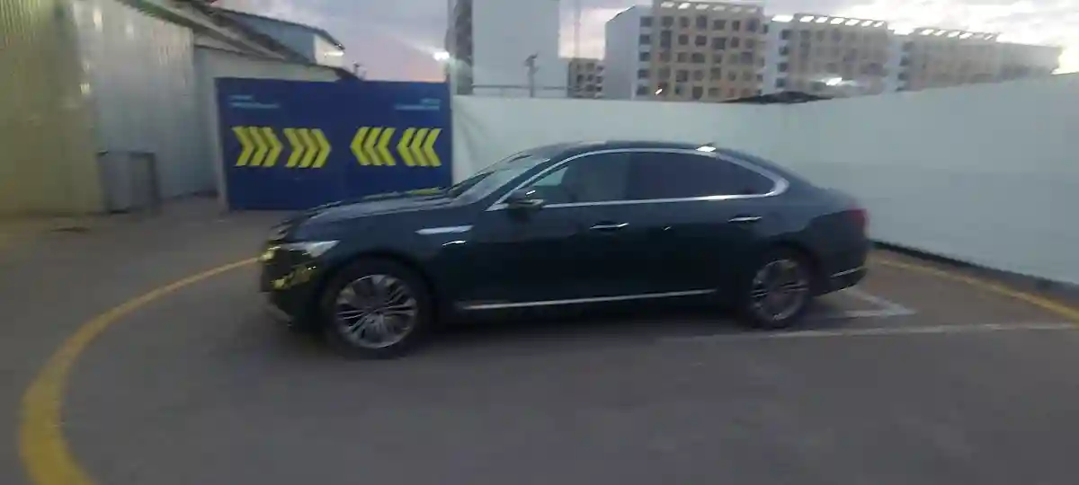 Kia K9 2023 года за 26 000 000 тг. в Алматы